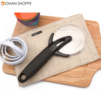 Pizza Slitting Roller Cutter Stainless Steel Pizza Cutter Wrench with Protective Cover Cut Pizza Tool